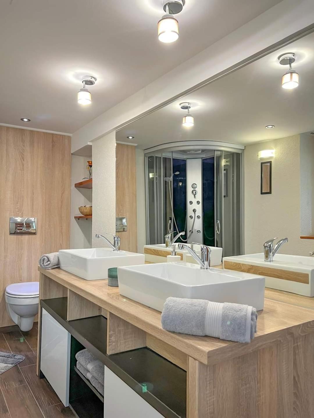 Heviz,Dr Strecker Villa ภายนอก รูปภาพ